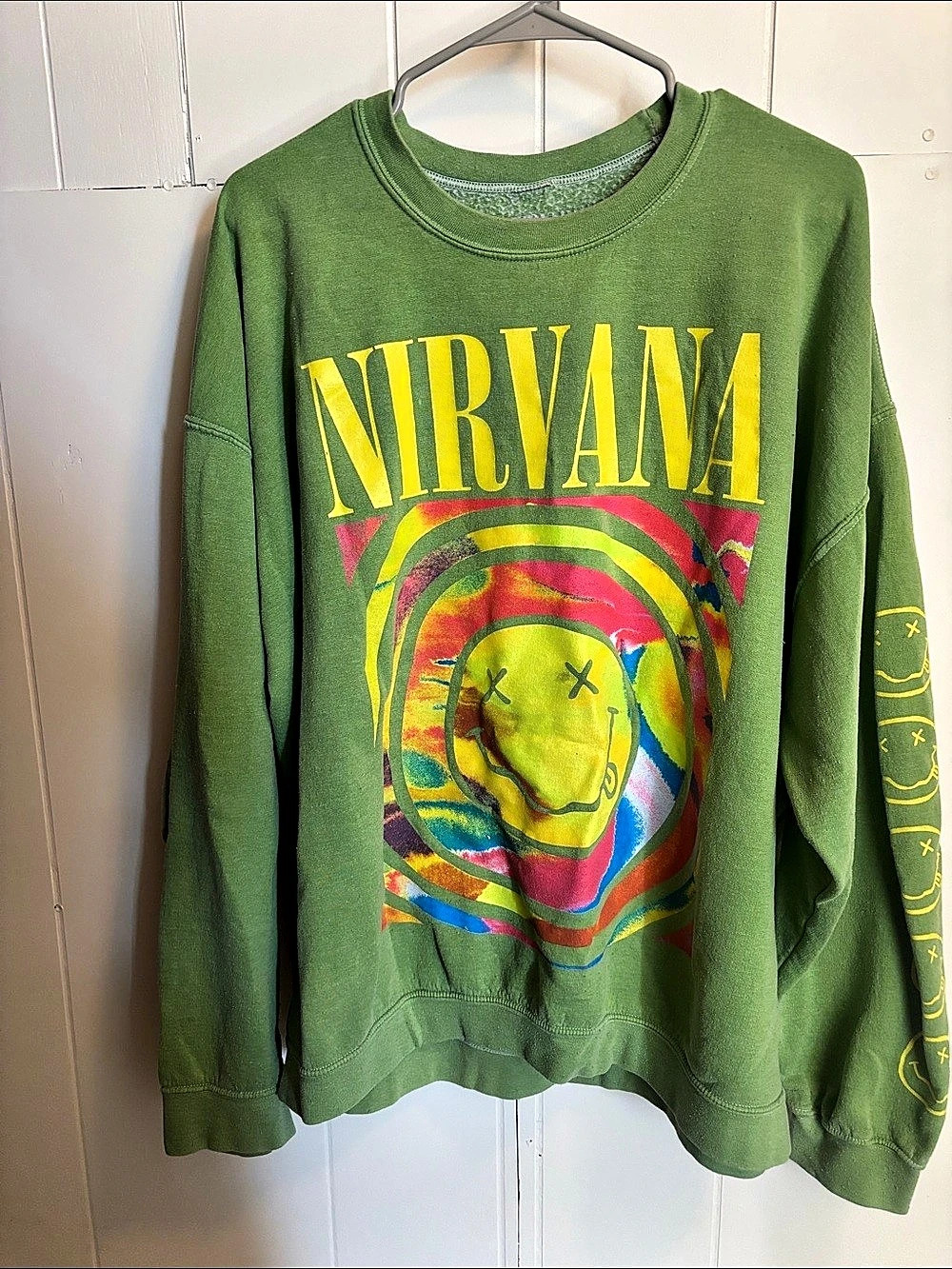 Nirvana Smile Overdyed Crew Neck Sweatshirt Green & Yellow